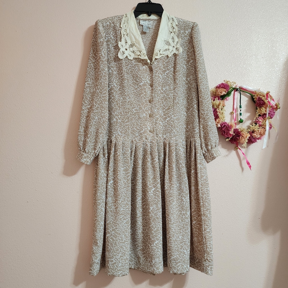 Vintage short chic petites allison leopold prairie cottage dress natural beige
